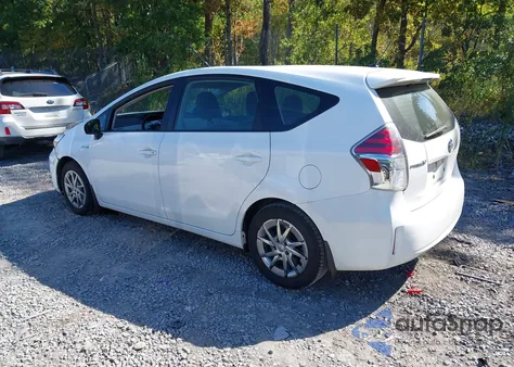 2015 Toyota Prius V Two z USA, uszkodzony, nr VIN JTDZN3EU5FJ030832